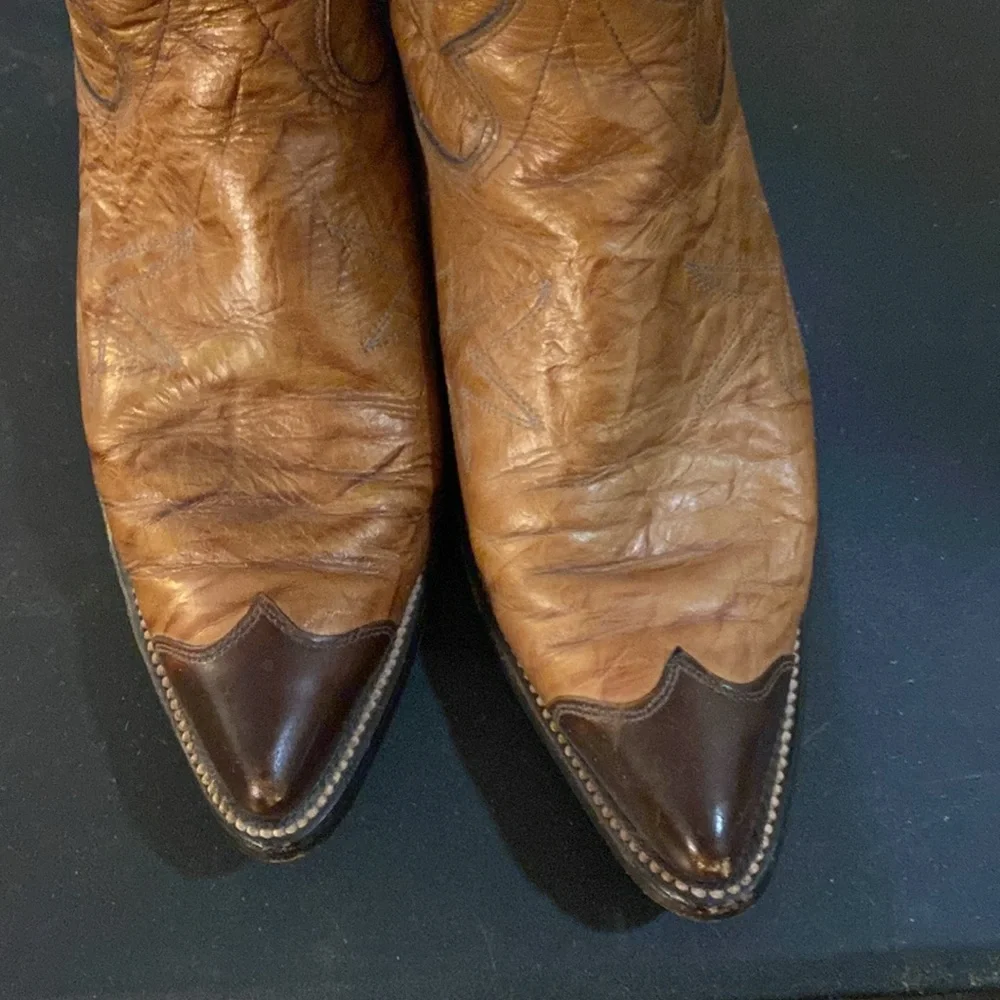 Cowboy boots for men Size 9 1/2D Very good condition